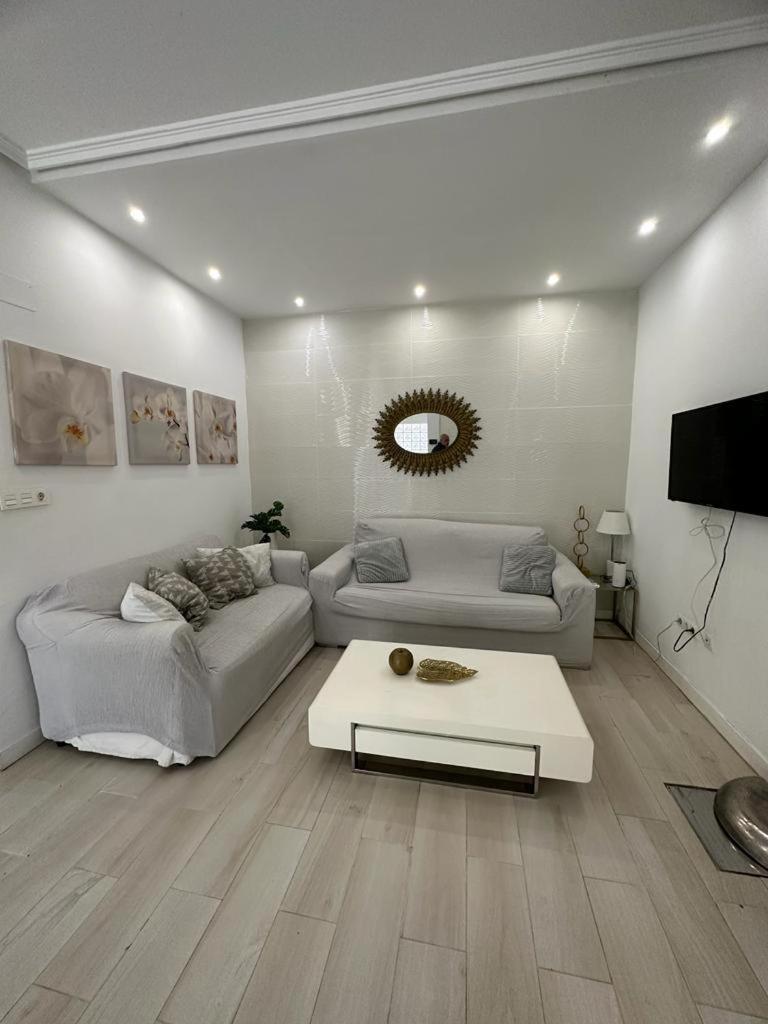 Las Casitas De La Playa Apartment Valencia Ngoại thất bức ảnh